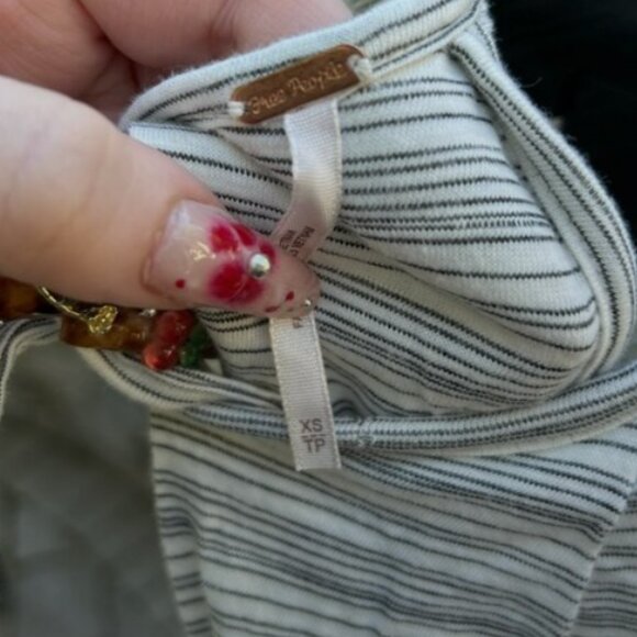 NWOT Free People Ivory Navy High-Low Tie Tank XS - Picture 9 of 12